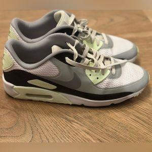 Nike x Malbon Air Max golf shoes